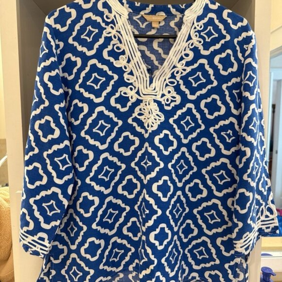Embellished Blue and White Graphic Tunic with 3/4 Sleeves - Picture 1 of 7